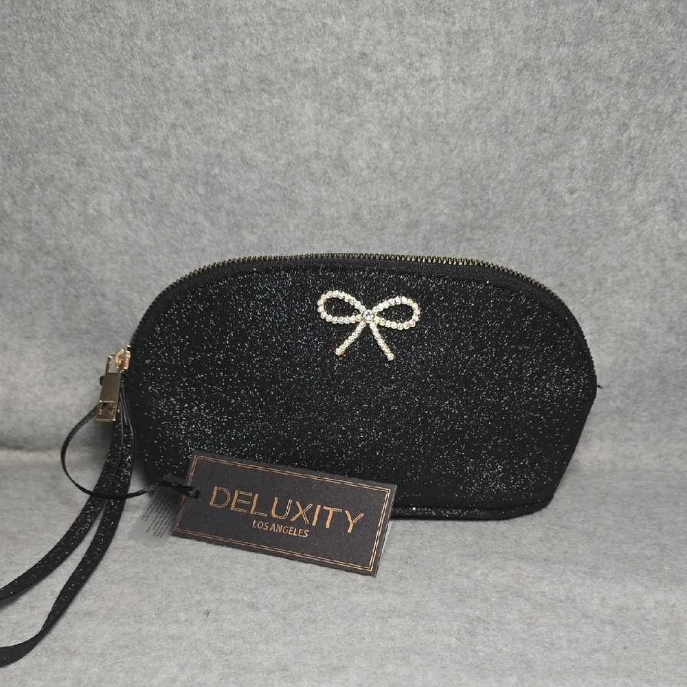 Deluxity Black Glitter Wrislet/Makeup Bag NWT